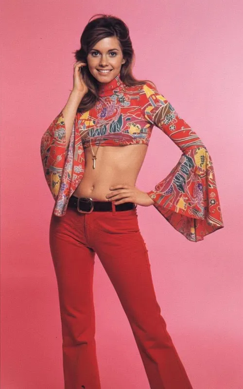 Olivia Newton John 1971 by UrbanAchievers6371