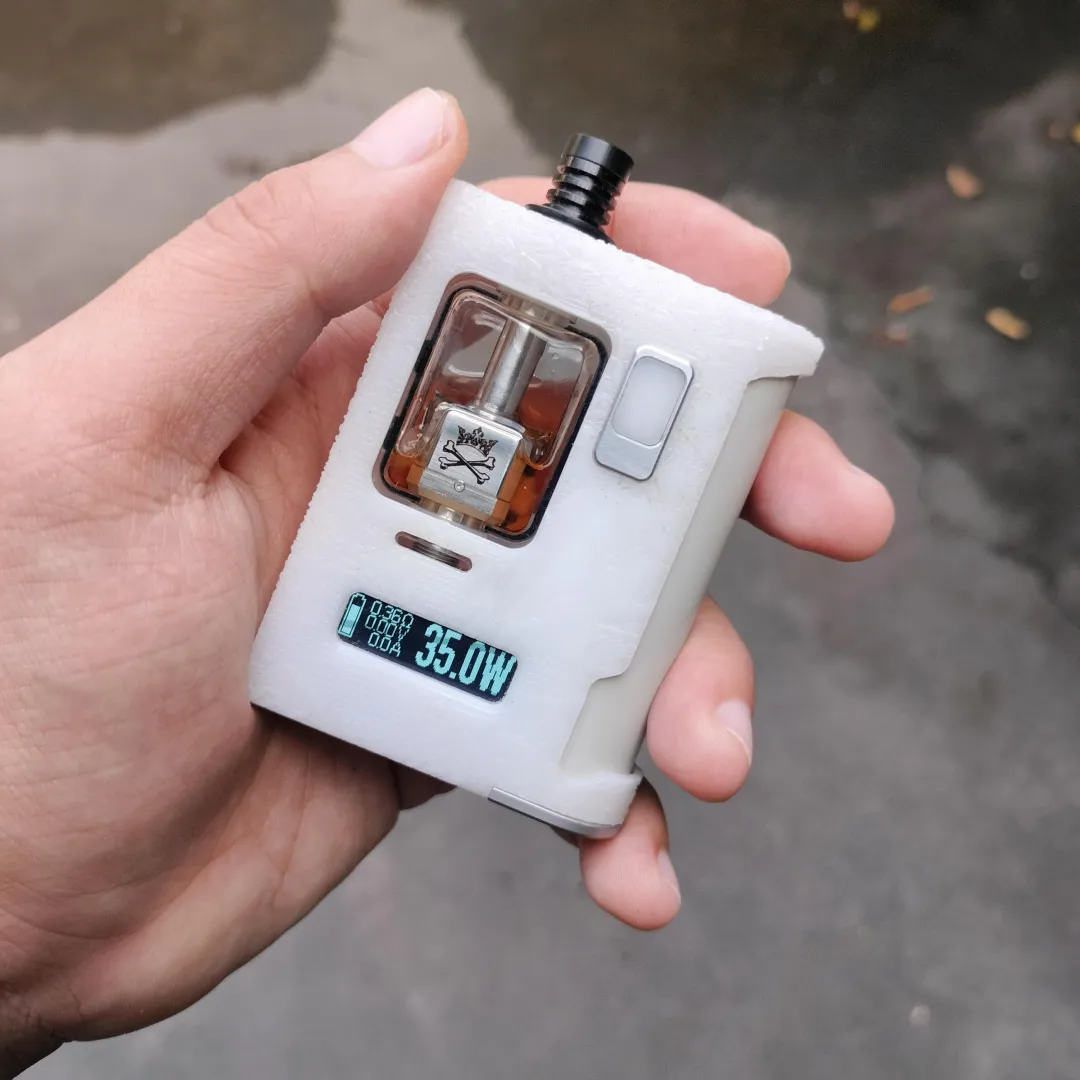 On the go ️ posted by KaizerDome