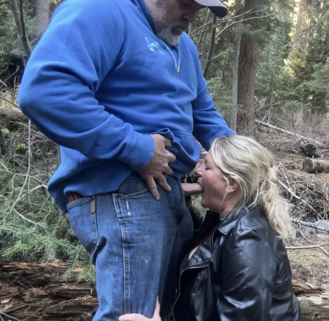 On the trail to the lake posted by OilfieldWife-