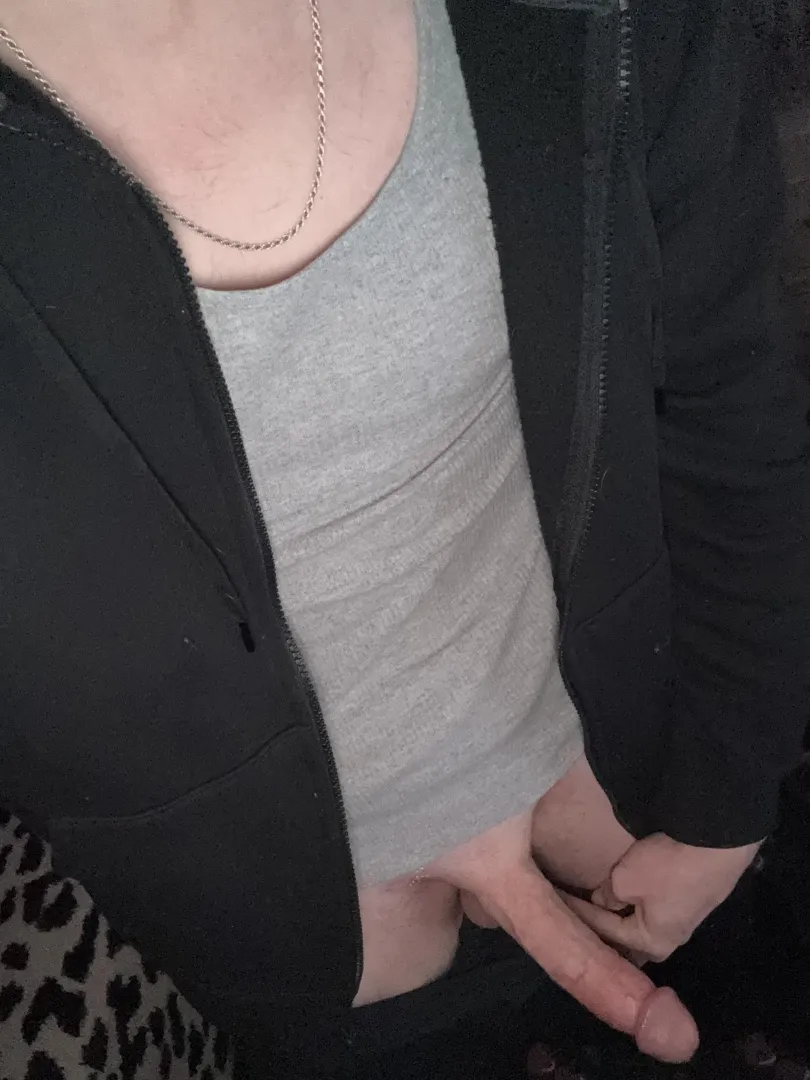 On Your Knees Slut  posted by StonerBoner6995