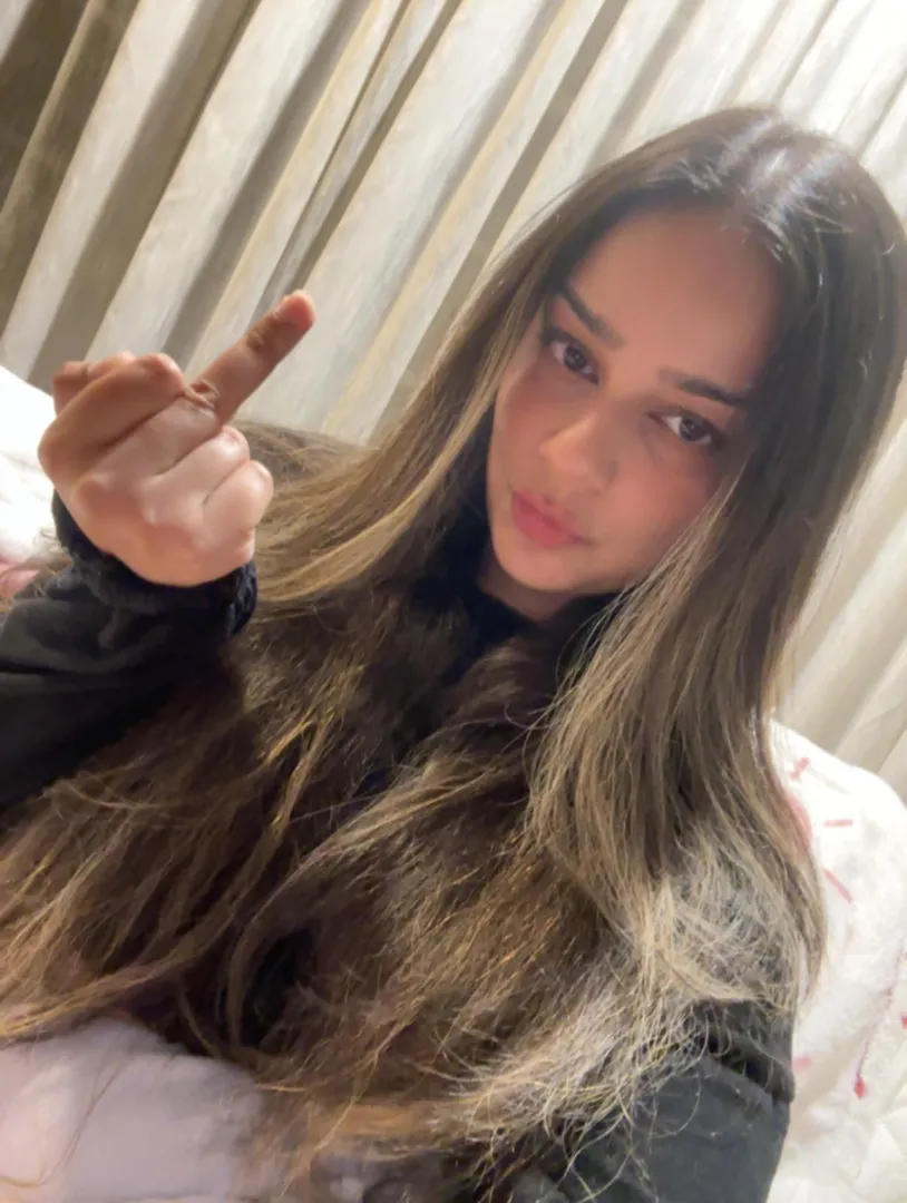 One finger up, and your bank account goes down. posted by yasminblakee