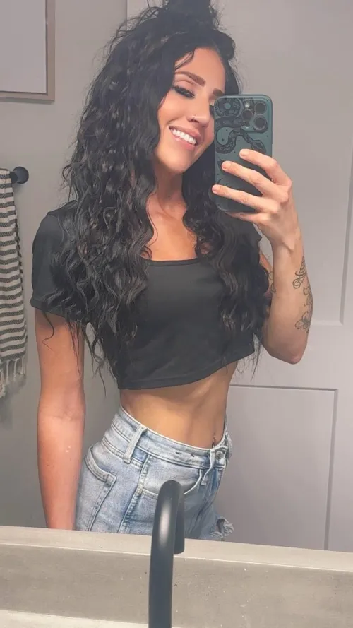 One horny housewife alone at home…would you take your chance? by ChloeJadeOnly