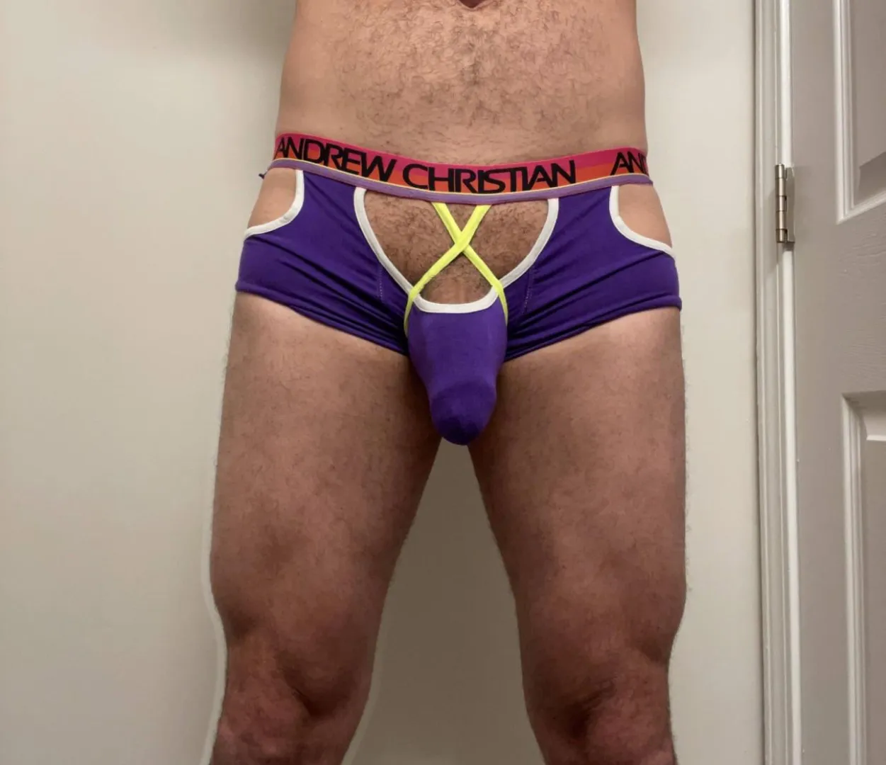 One of my absolute favorite pairs. posted by Couplelooking_