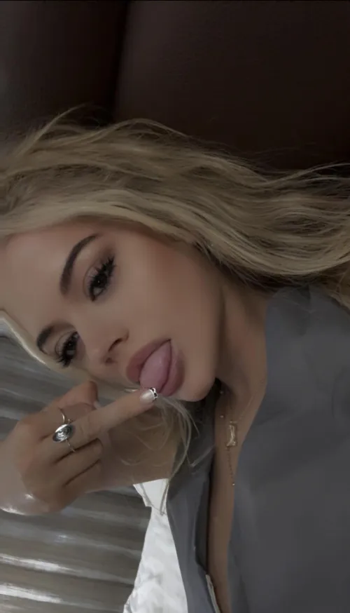 Only finger I’ll ever have to lift by broke4blake