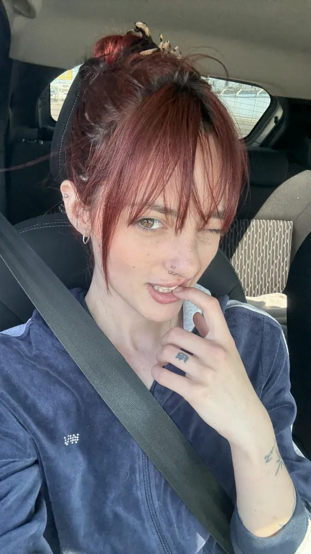 Only looking 4 local fun, no long chats - lnstrgm: Lunabowtie posted by ColeLilley