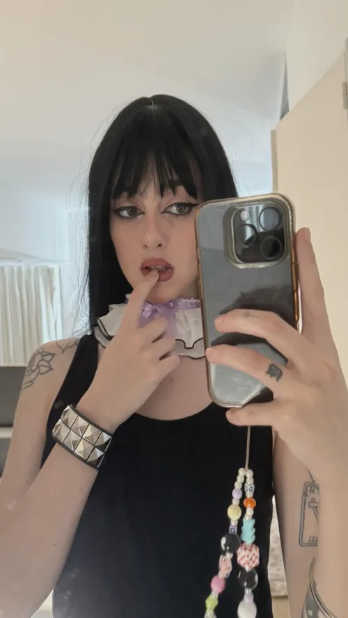 Only looking for local fun, no long chats dm me on lntsag:.lunabowtie'. by lucididdy777