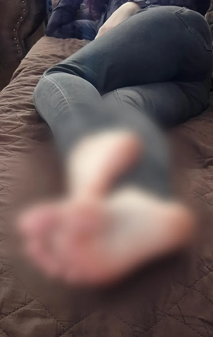 Only thing beta see no matter how long they look posted by prettyfeetraven