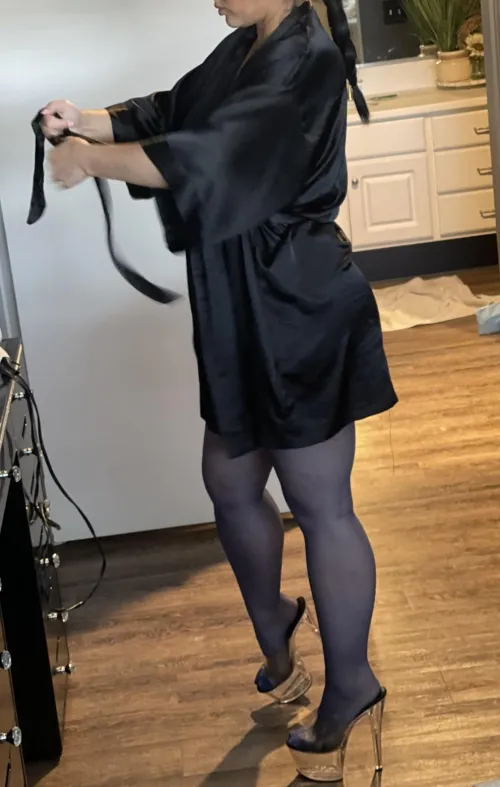 Onlyfans live this weekend make a request Make me wet  by seoul_seductress