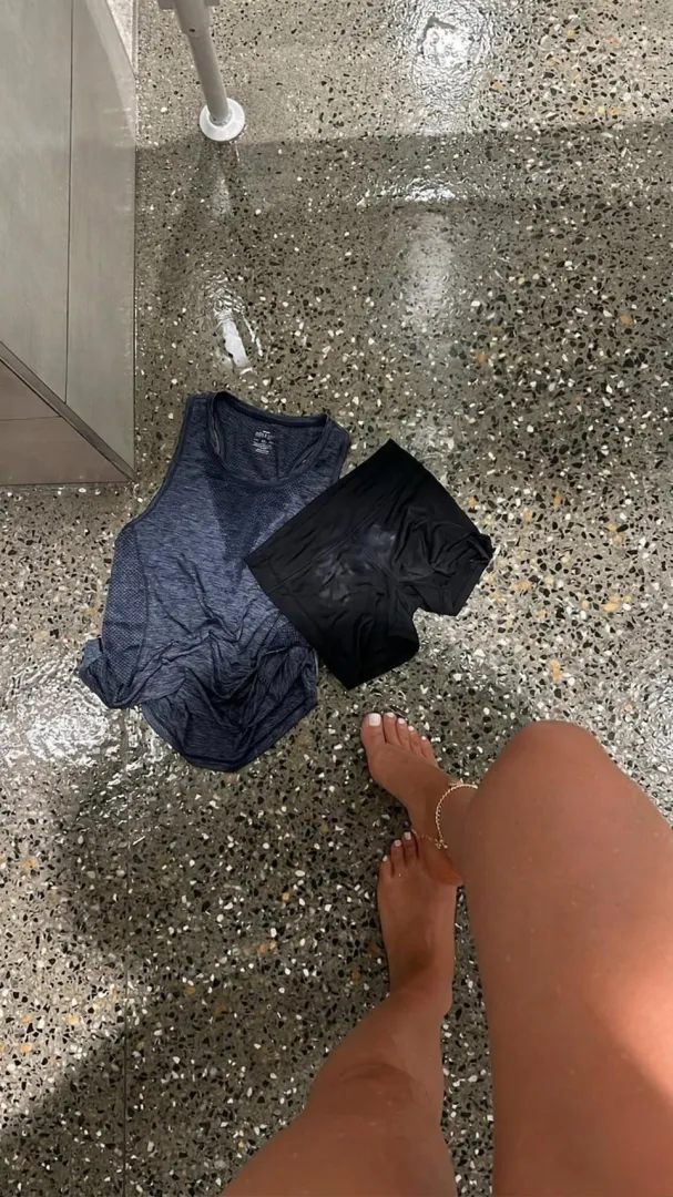Oof this was a sweaty workout  What would you sniff first ? My old trainers? gym towel ? Socks ? Or sweaty feet ? posted by JosieMarieFindom