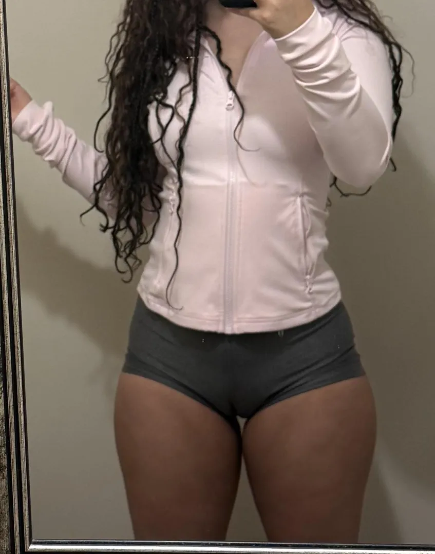 oops posted by prettysashaxo