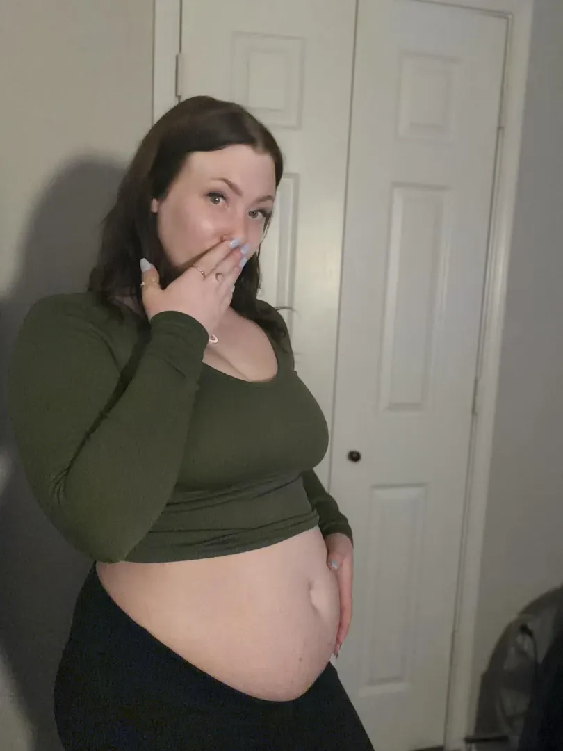 Oops think I ate too much posted by LotsOfLauren33