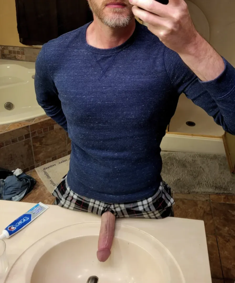 Oral health is very important. Don't forget to brush at least 3x a day!  [42] posted by NiceGuy_BWCtoo