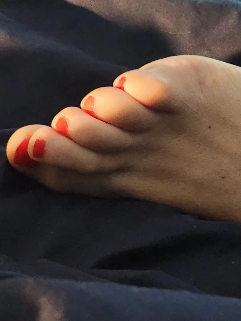 Orteils demandent langue... posted by Any-Soil-2277