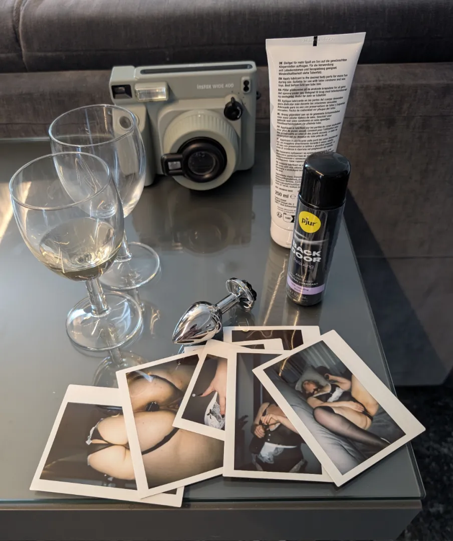 Our valentine's evening in our favourite hotel posted by subtle_filth