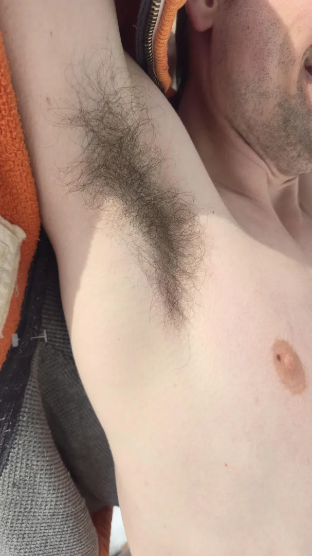 Outdoor armpits pose posted by feelingverynaughty