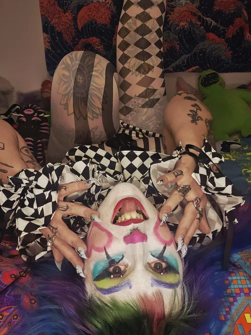 Over the bed for clown head?  by pukotheclown