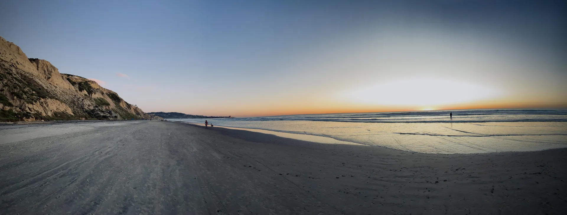 P a n o r a m a posted by ContextPlayful754