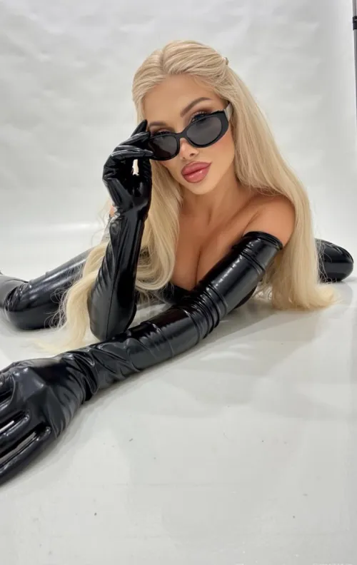 P v c gloves by Separate-Mulberry-95