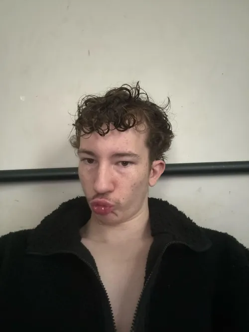 Pat25933 by Gold-Bee3865