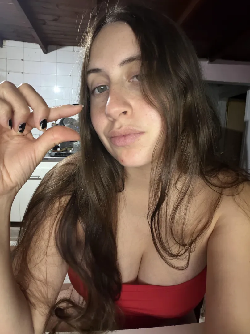 pathetic loser posted by Queen019019