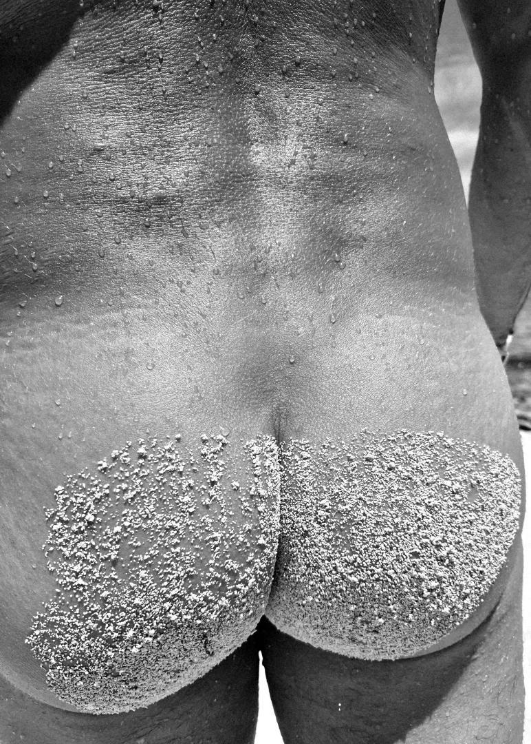 Peach Beach posted by publicnakedrun