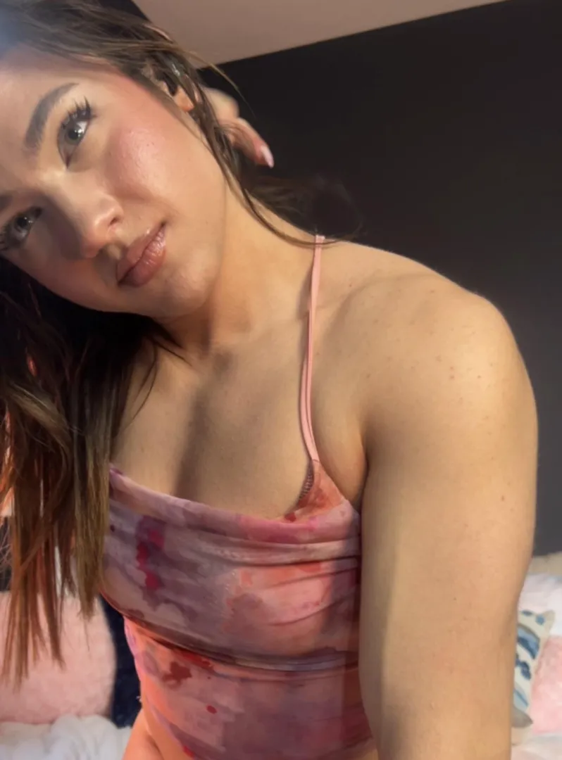 Pecs or biceps  posted by Intelligent_Web6574