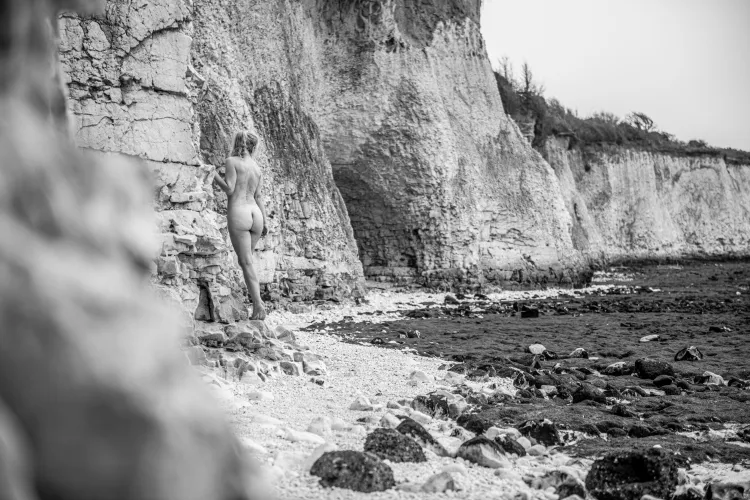 Pegwell Bay cliffs by HelenSaunders