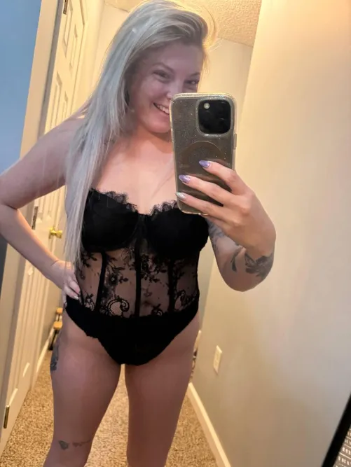 Perfect lingerie for our date night by flirtymilfy