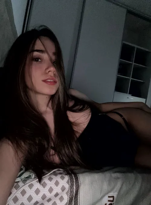 perfect size to be man handled ❤️ by SnoozieKattii