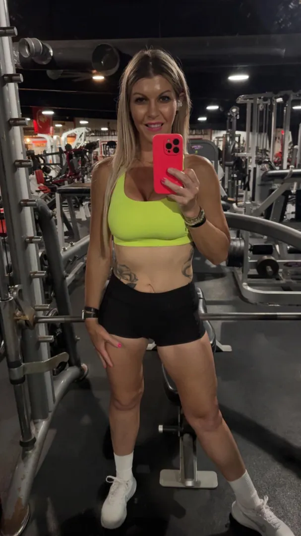 Perfect sweaty leg day posted by fitnesswife1983