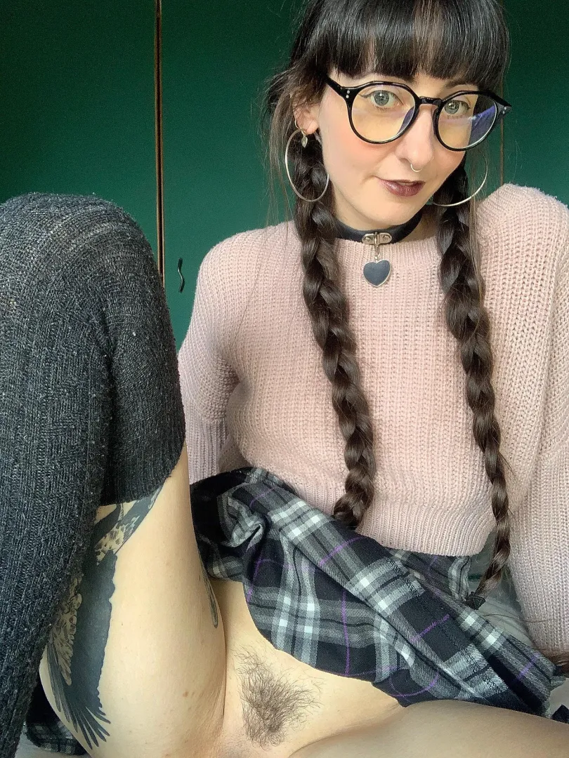 Personally, I think my bush is cute posted by Scarlet-is-here