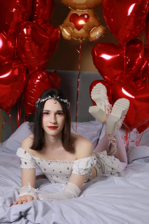 Petite and cute by cloudmechanic7