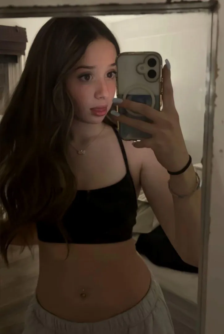 Petite babe hunts hard boss posted by ColtraneBlueNile