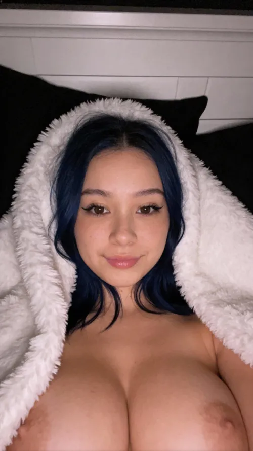 petite body but i can take a lot by Middle_Instance78