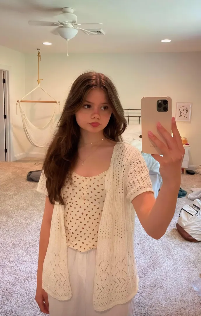 petite cumslut waiting to be filled posted by MapleMusse