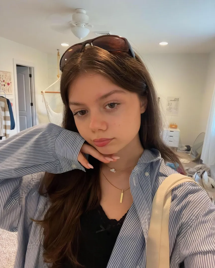 pick me up and bounce me on your cock posted by MapleMusse