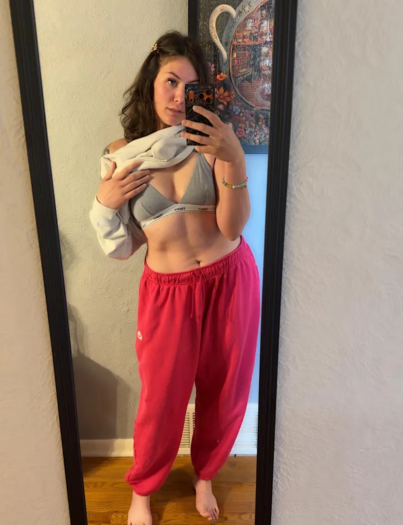 Pink like my posted by Brittfaithm