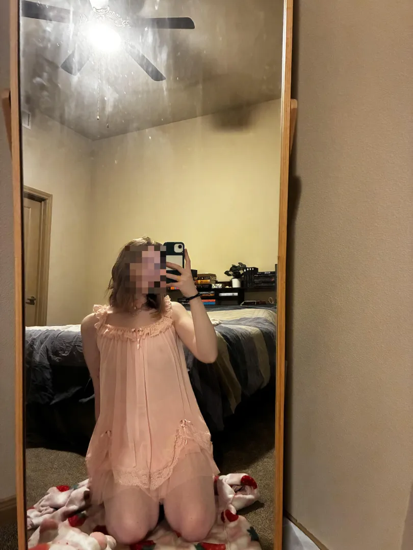 Pink Obsession posted by Hot_Inflation_4896