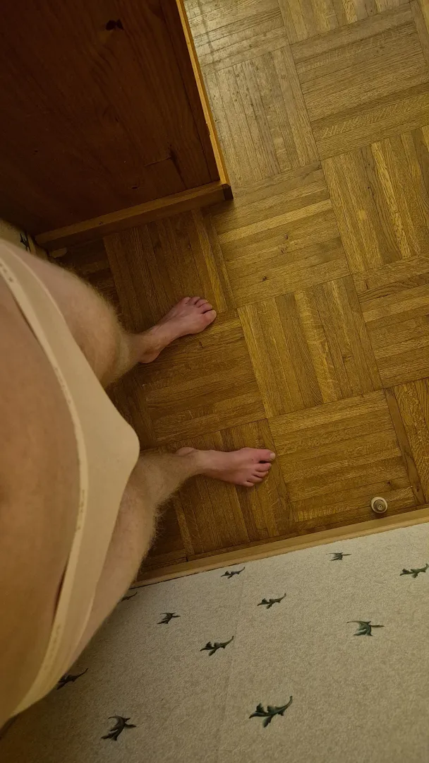 Pink panties posted by glbetch