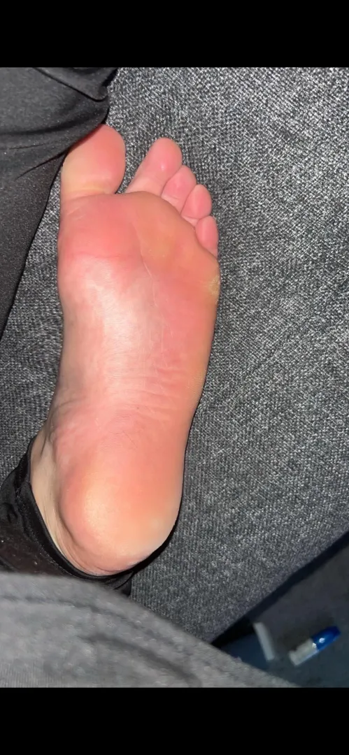 Pink wrinkles soles  posted by footabulicious