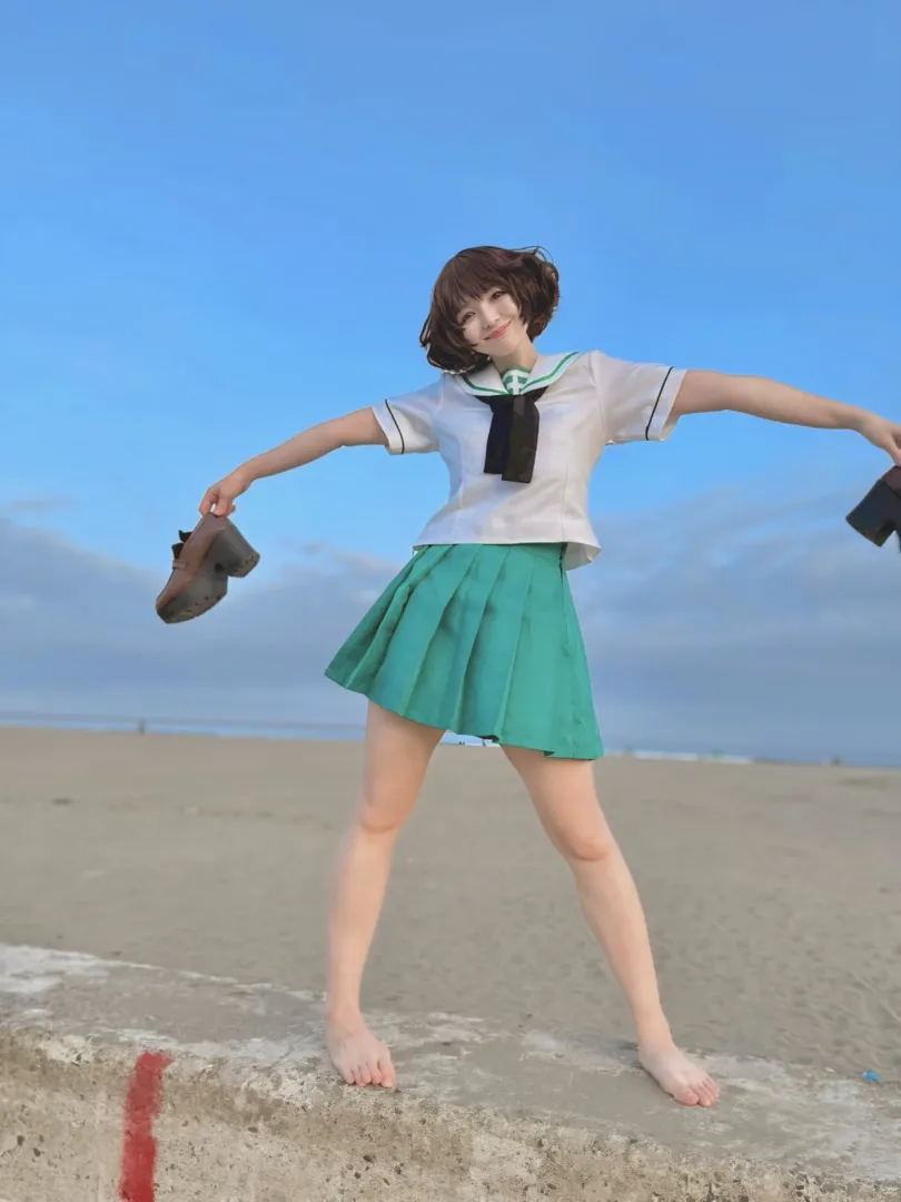 @pinkukitoumei Yukari Akiyama Girls und Panzer at the beach cosplay posted by Pwnagepancakes