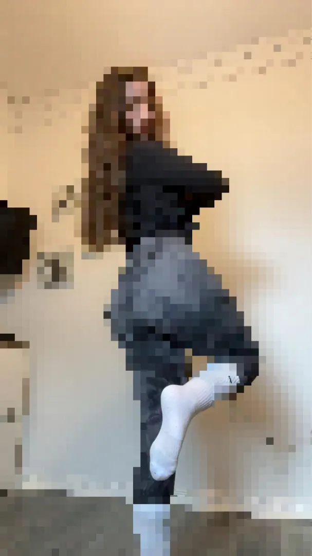 Pixel pumping losers only get socks ✨ posted by Meaaly26