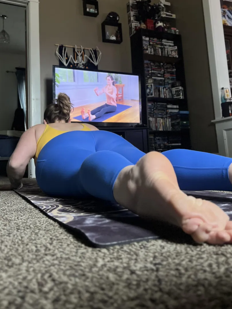 Plank to cobra posted by QUEENBAVM0RDA