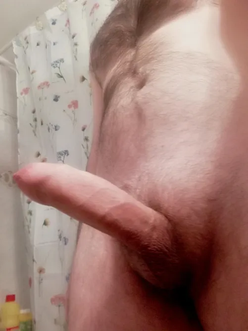 Please DM me if you like what you see ladies by JohnnyAndersen