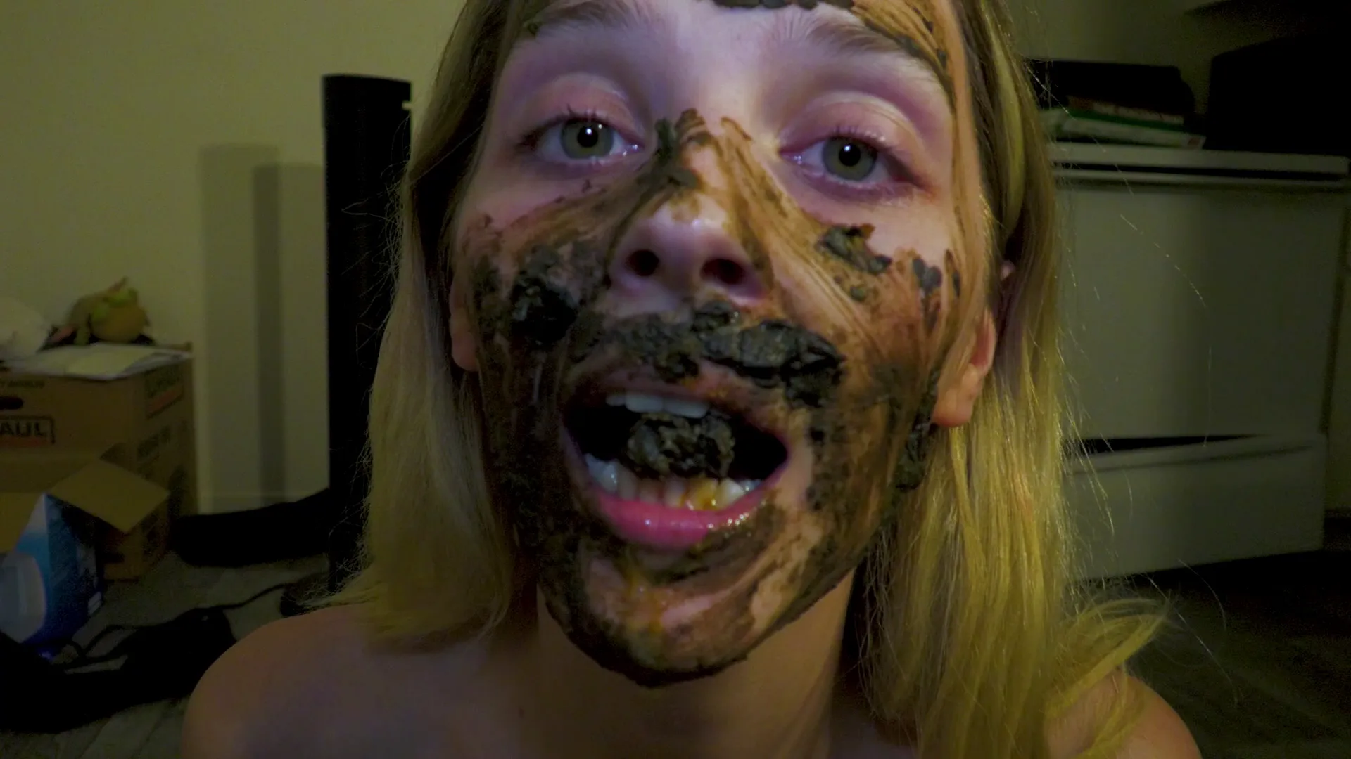 please feed me more (f) posted by Rough-Dog-1338