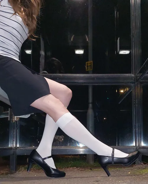 Please rate me! Kisses for everyone who does! by MaddieMoxxxi