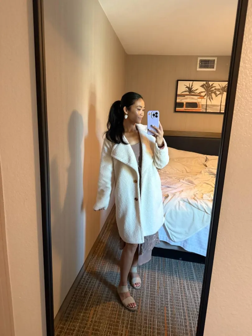 Poised and composed  posted by sunshineonlyxo