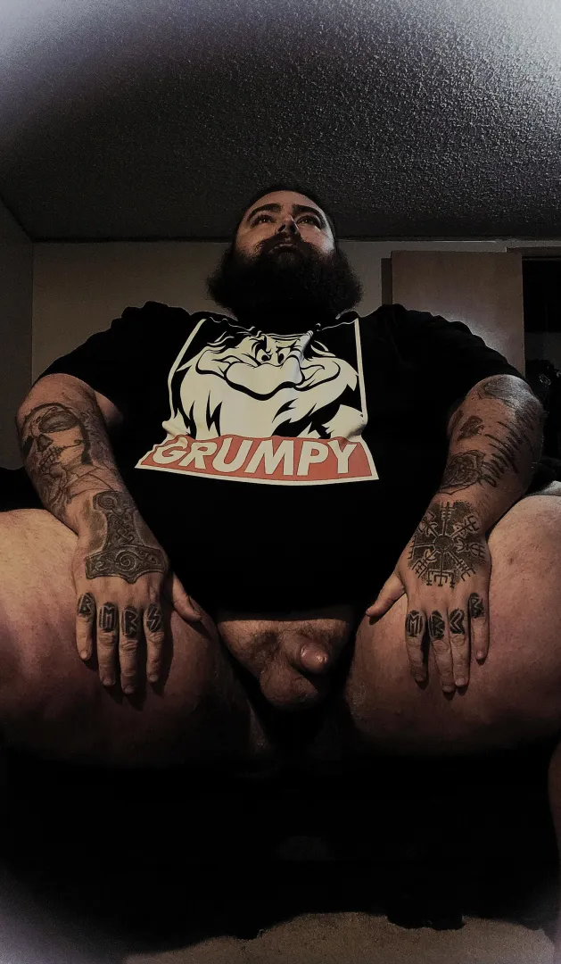 Pondering posted by temptingbeard