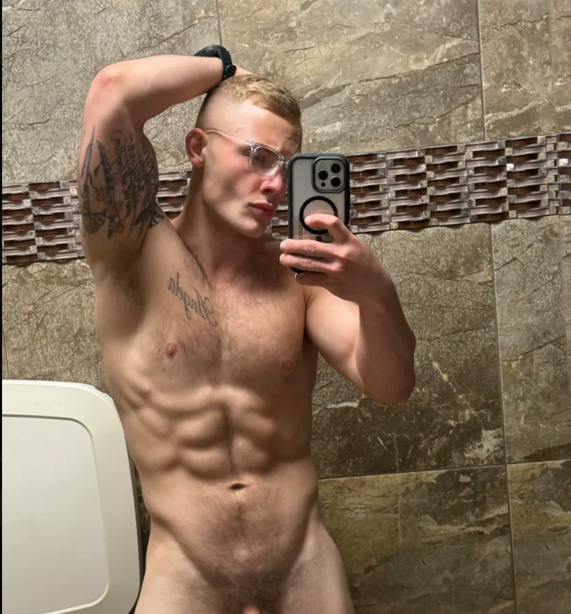 Post workout pump hitting different today posted by SeanMichaelOfficial