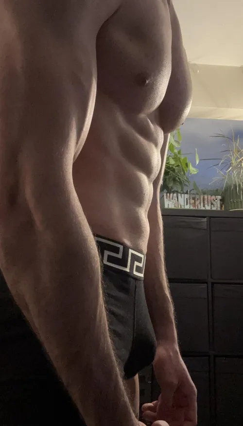 Post-workout abs by Mor_Otters